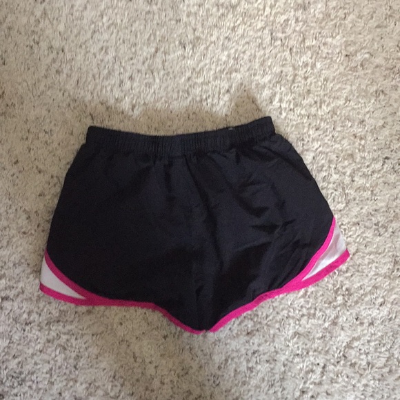 XS shorts 2pairs for $8 🔥3 for $25⚡️ - Picture 4 of 7